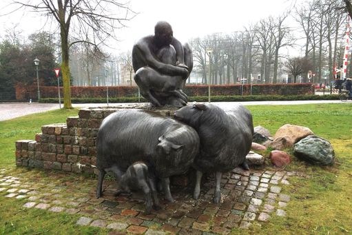 Schaapsherder met 4 schapen (1980)