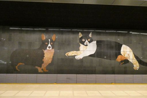 07-02 Amsterdam hond kat metro Rokin - 2